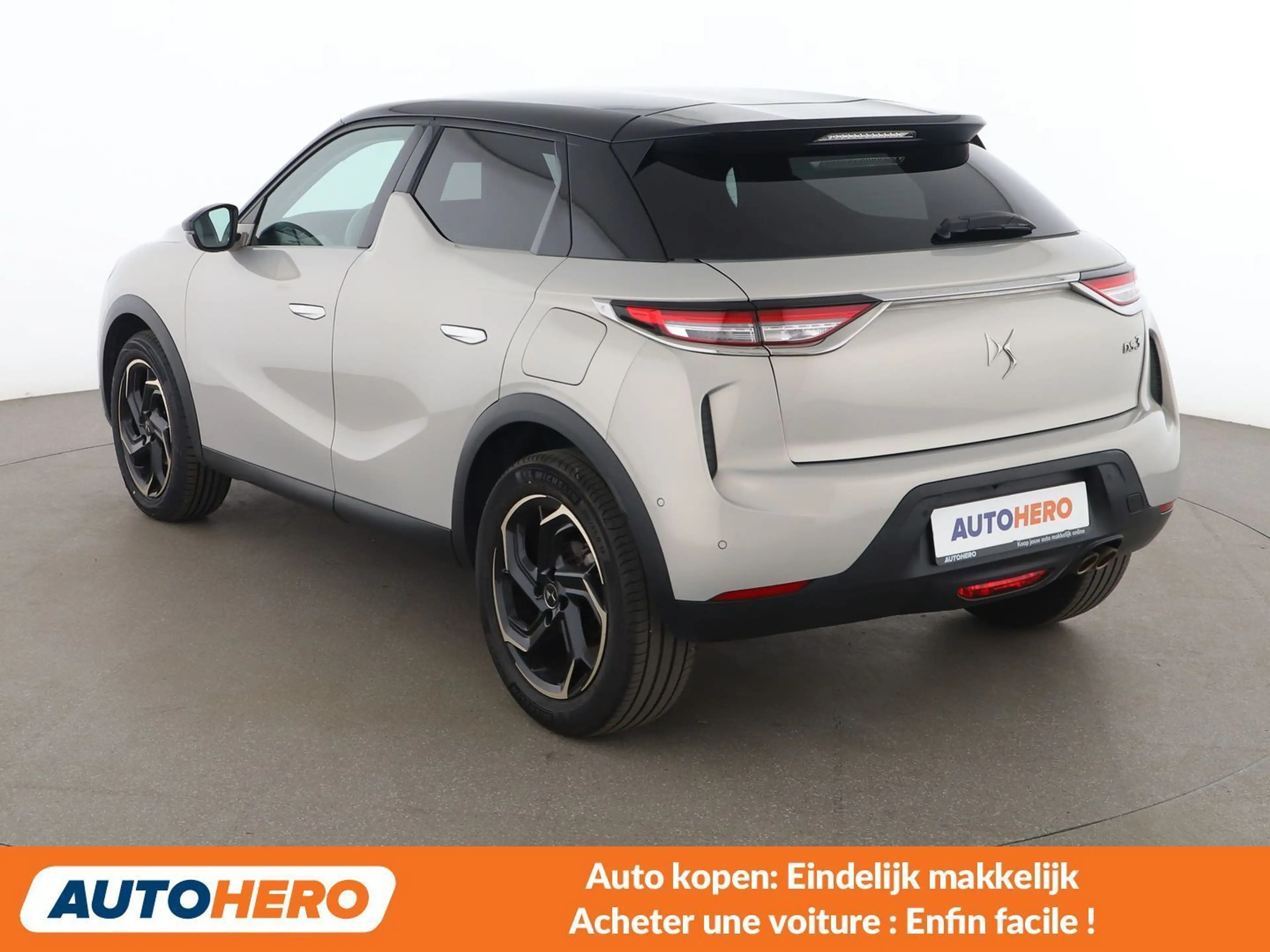 DS Automobiles DS 3 Crossback 1.2 PureTech Rivoli — photo 4