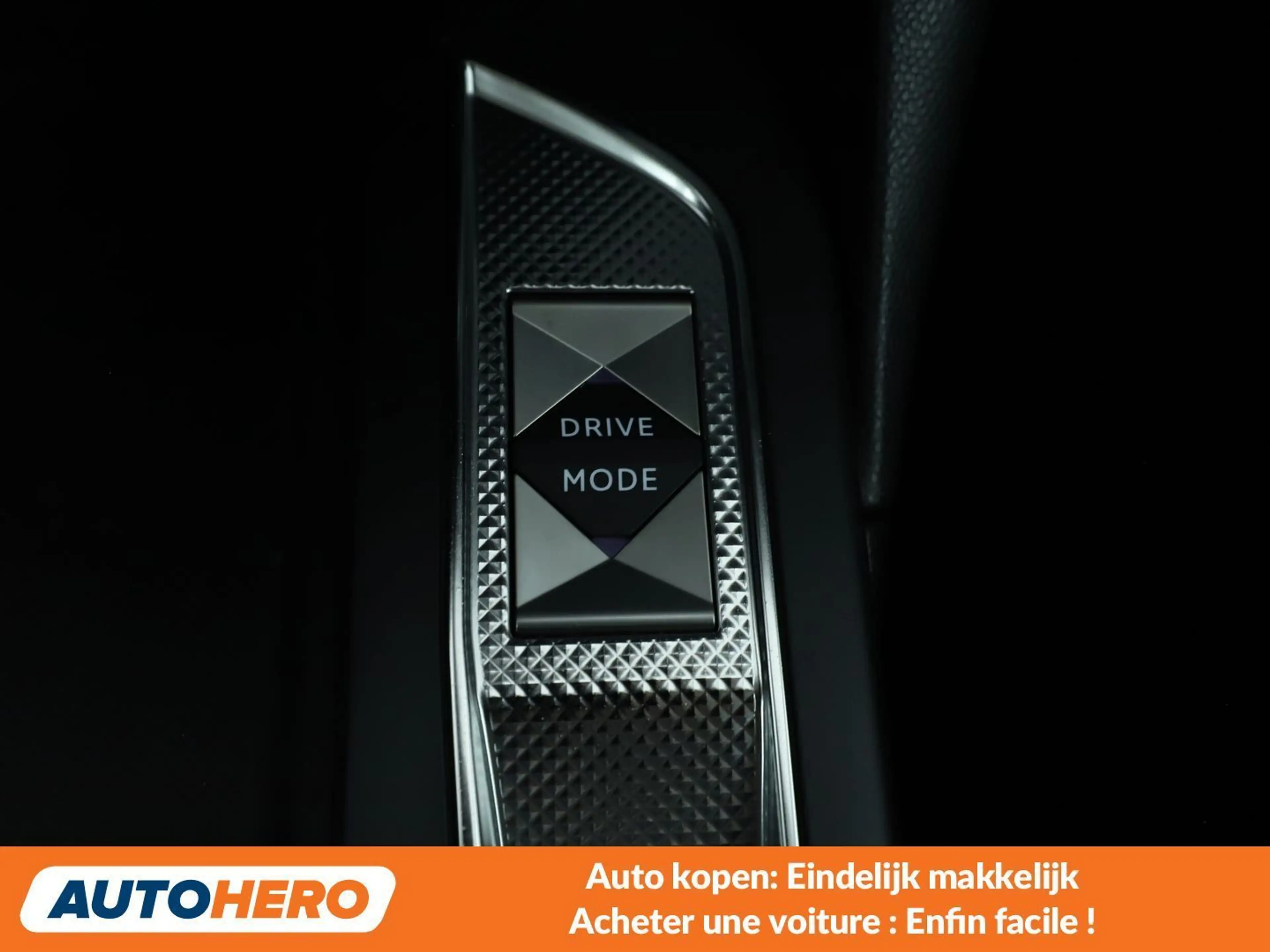 DS Automobiles DS 3 Crossback 1.2 PureTech Rivoli — photo 14