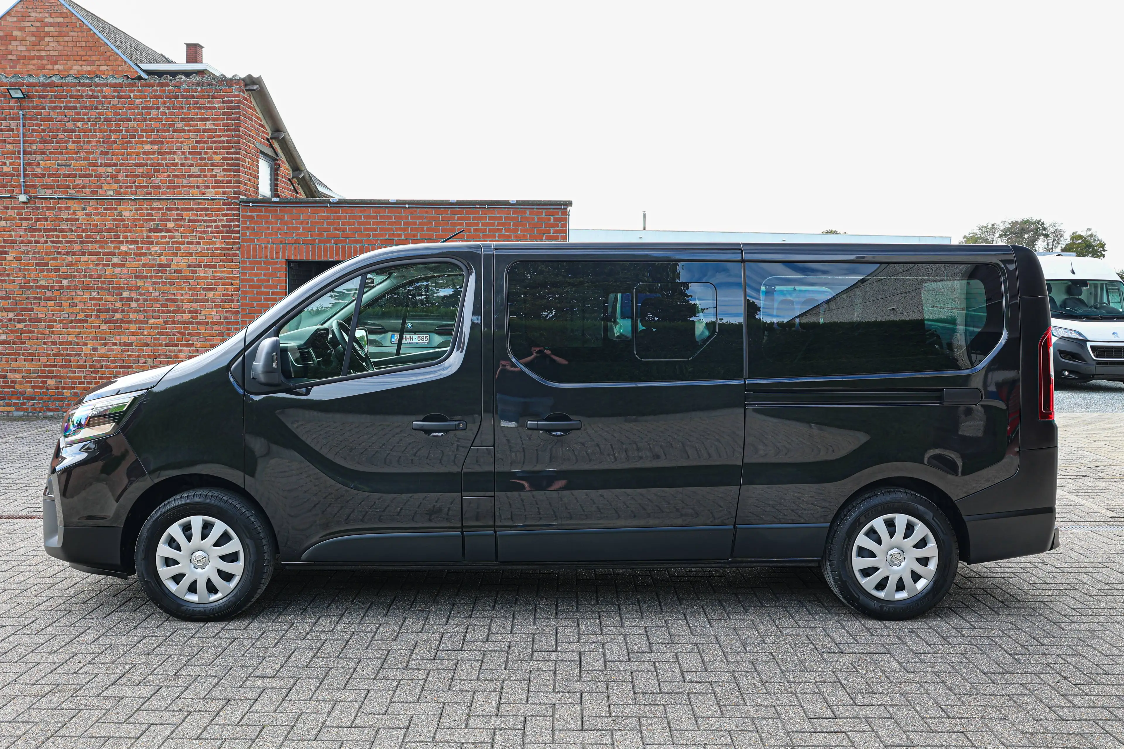 Renault Trafic AUTOMAAT*ACHTERUITRIJCAMERA*9-ZITPLAATSEN*BTW-WAGEN*VERLENGDE-VERSIE* — photo 8