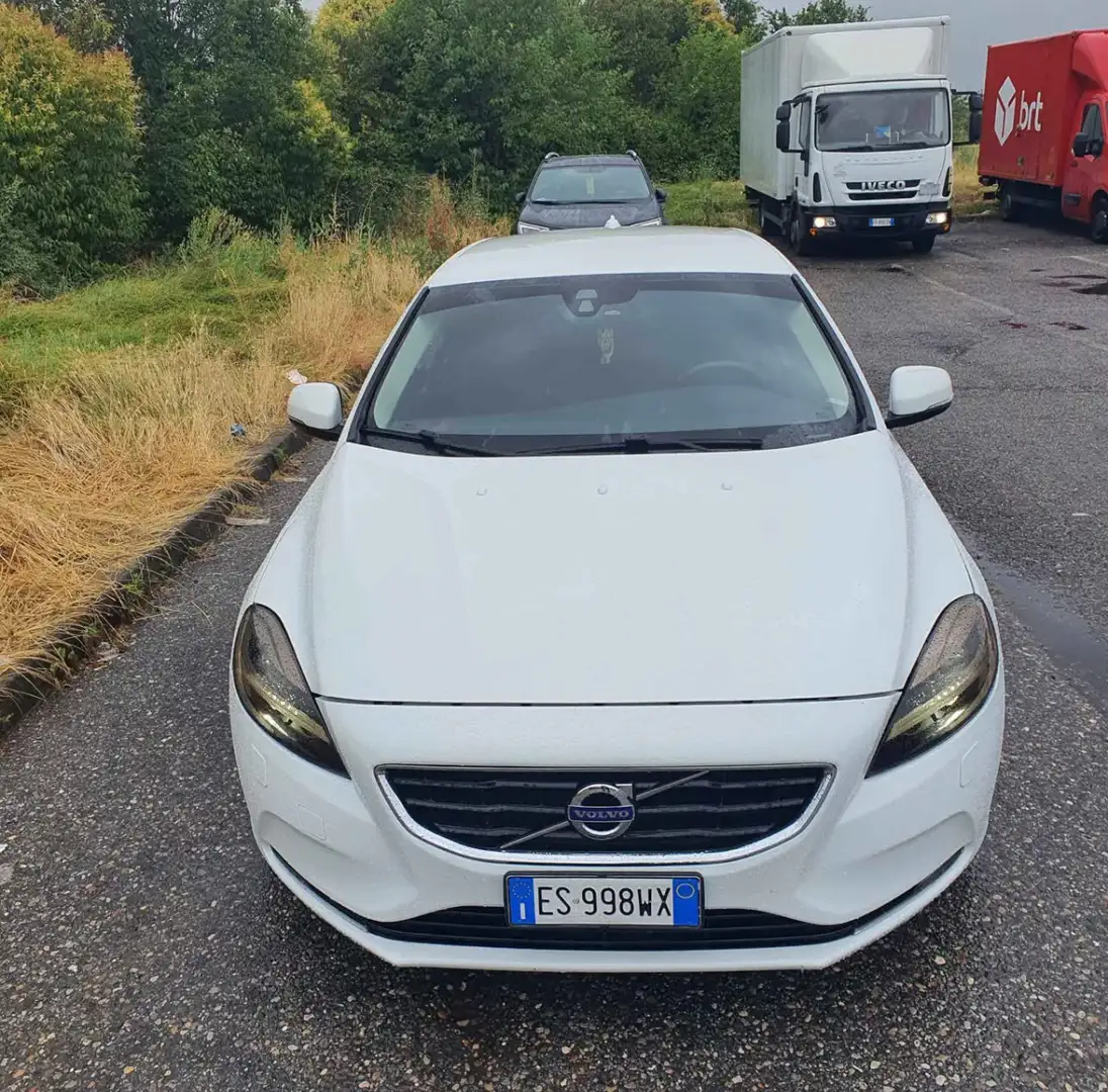 Volvo V40 2.0 d3 Momentum geartronic - 2