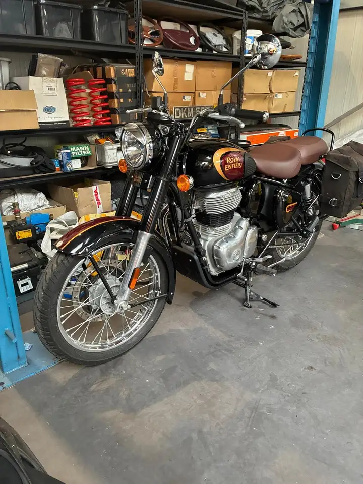 Royal Enfield Classic 350