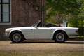 Triumph TR6 Soft Top Wit - thumbnail 8