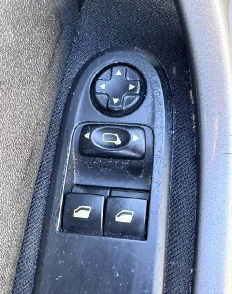 Peugeot 308 308 — photo 16