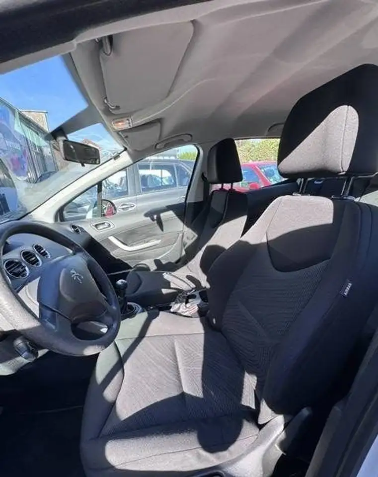 Peugeot 308 308 — photo 10