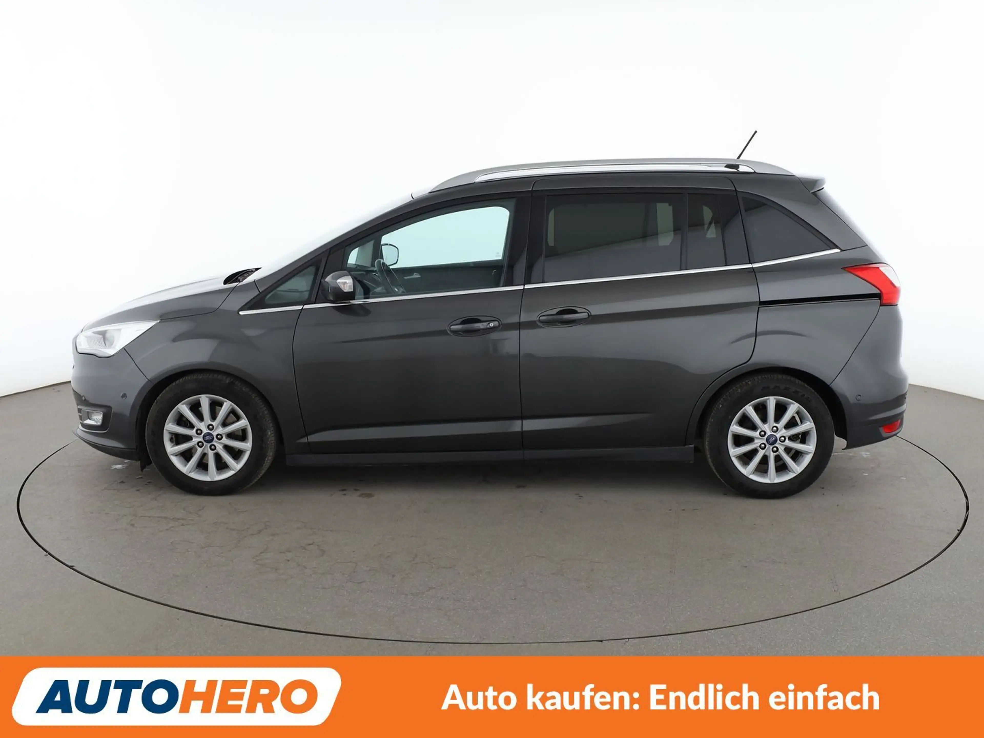 Ford Grand C-Max 1.5 TDCi Titanium — photo 3