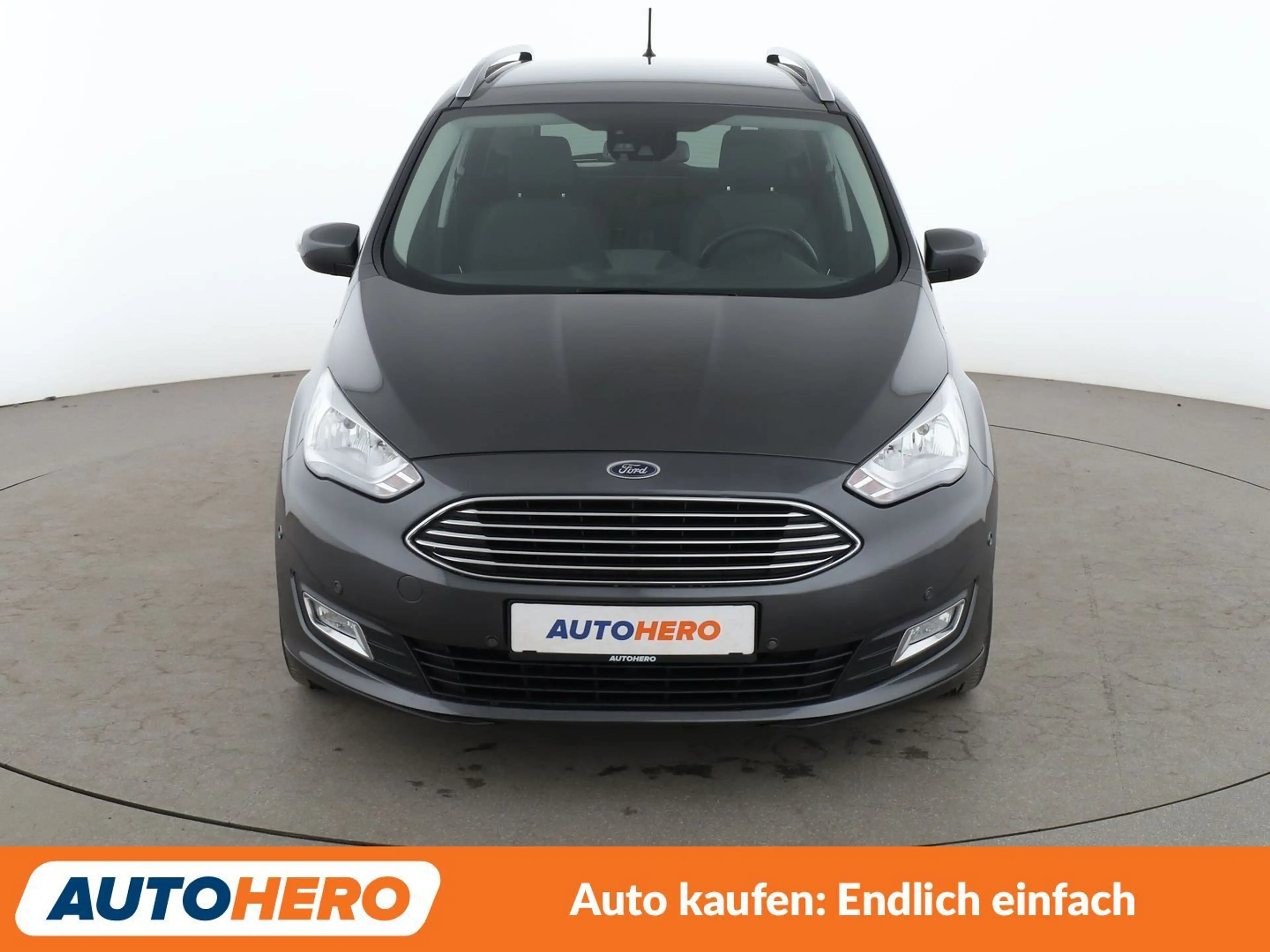 Ford Grand C-Max 1.5 TDCi Titanium — photo 9