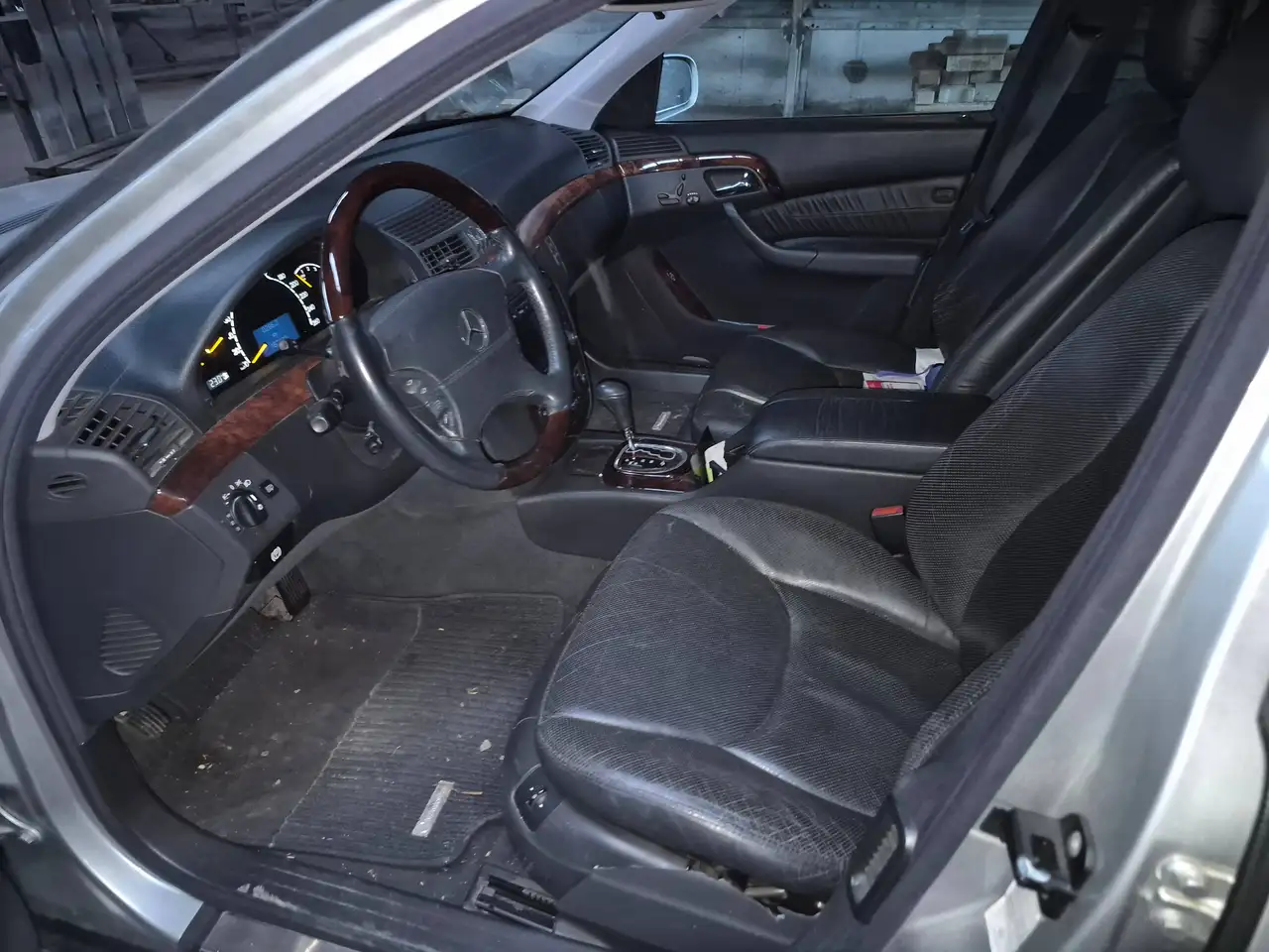 Mercedes-Benz S 320, foto 4