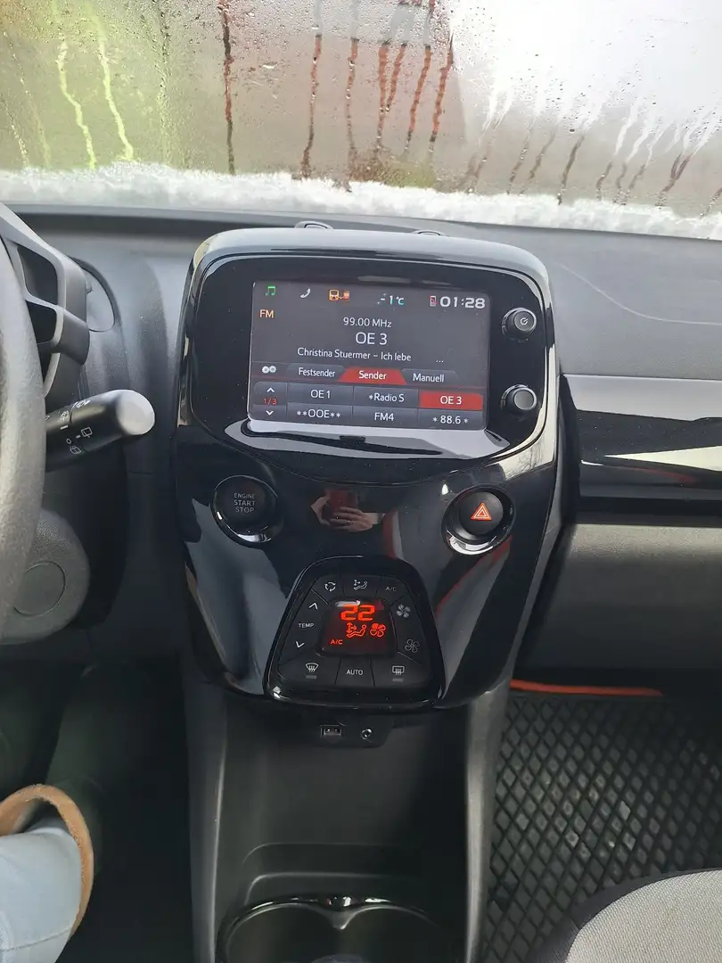 Toyota Aygo 1,0 VVT-i x Orange - 2