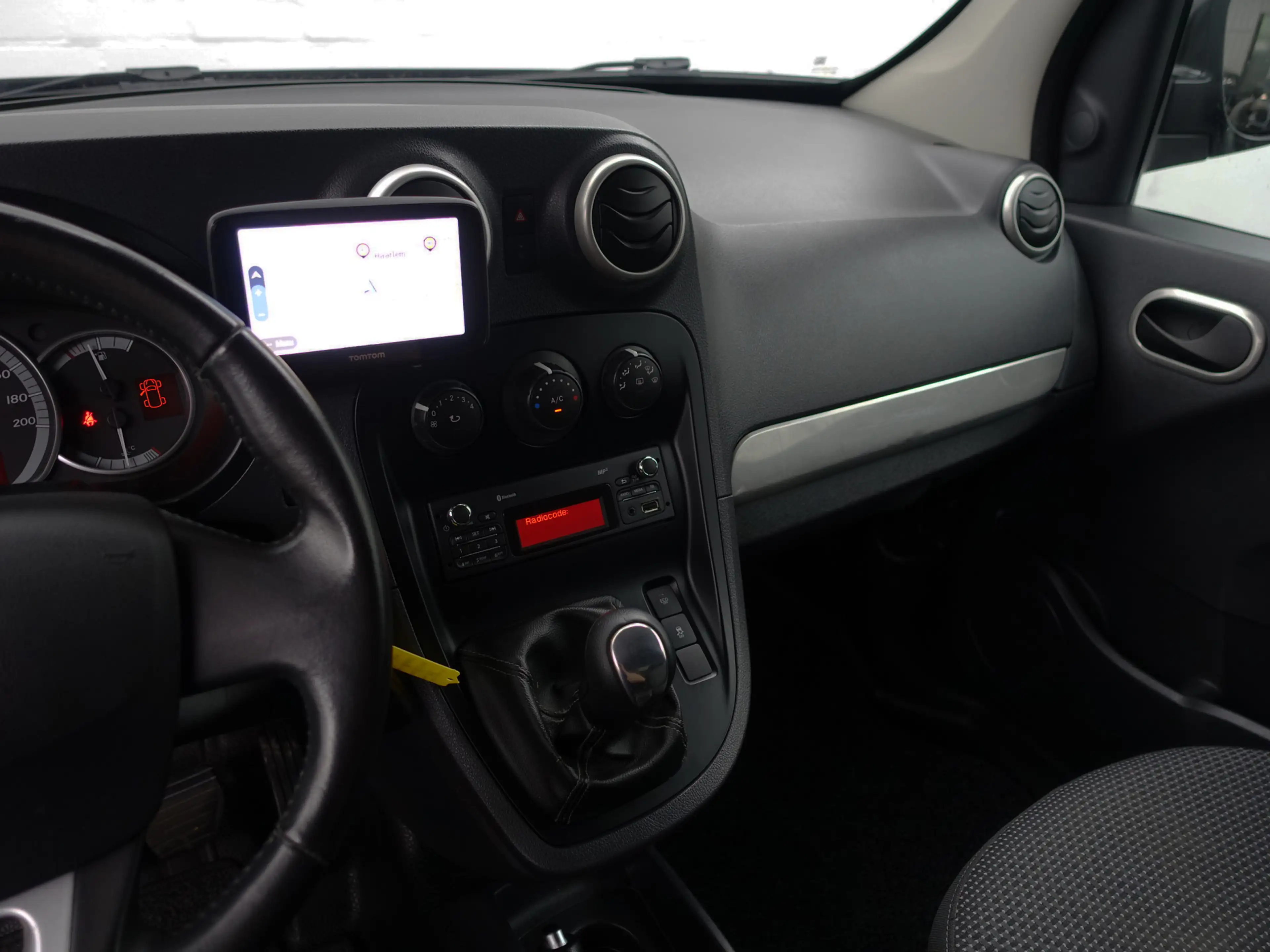 Mercedes-Benz Citan 109 CDI BlueEFFICIENCY Ambition- Navigatie, Sideba — photo 6