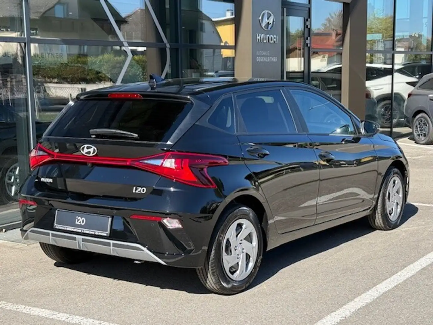 Hyundai i20 1,0 T-GDI GO b6bg1 Schwarz - 2