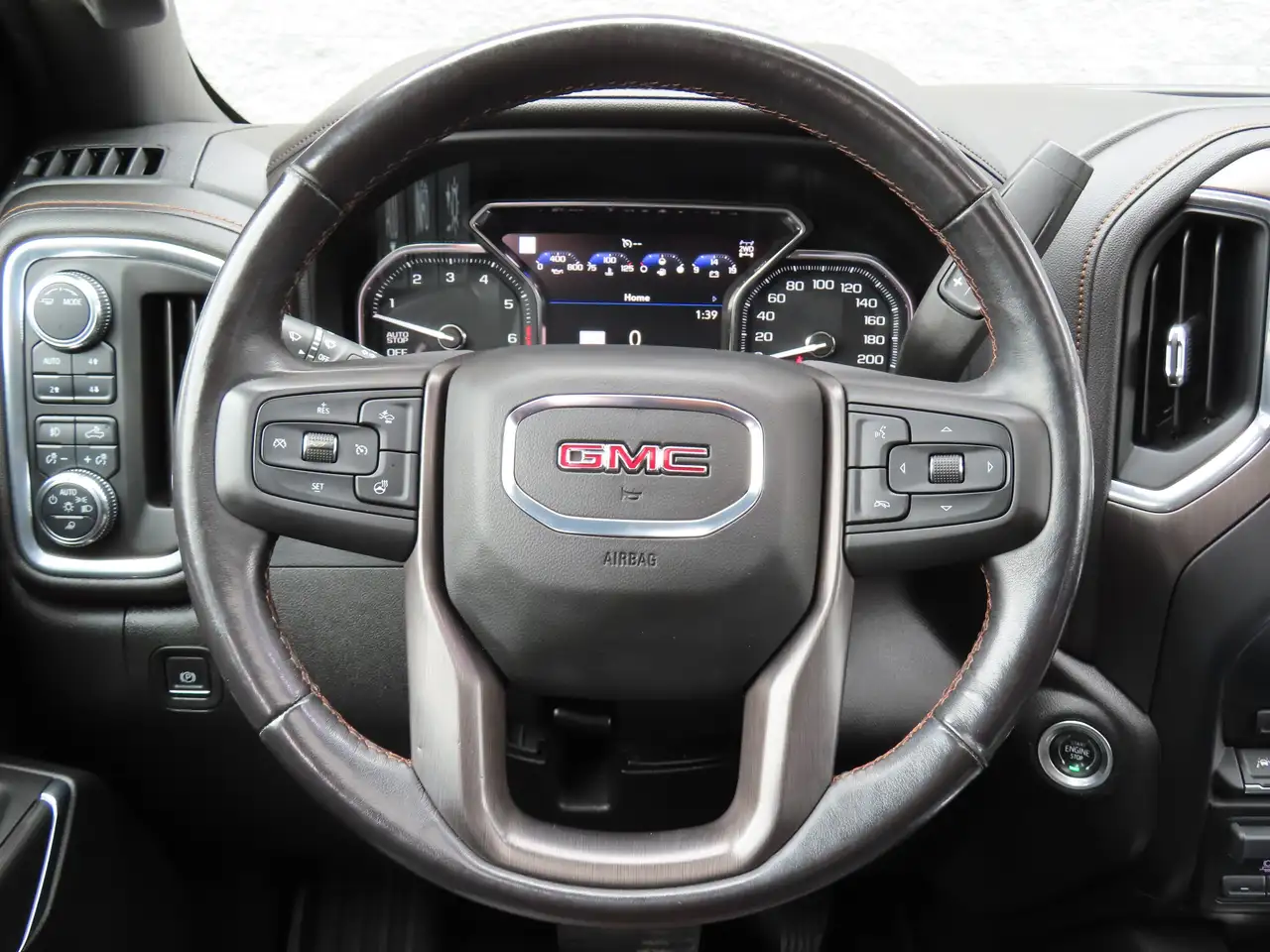 GMC Sierra 1500 снимка GMC Sierra 1500