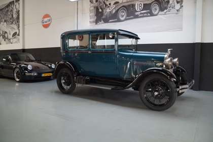 Ford Tudor Beautiful Restoration (1928)
