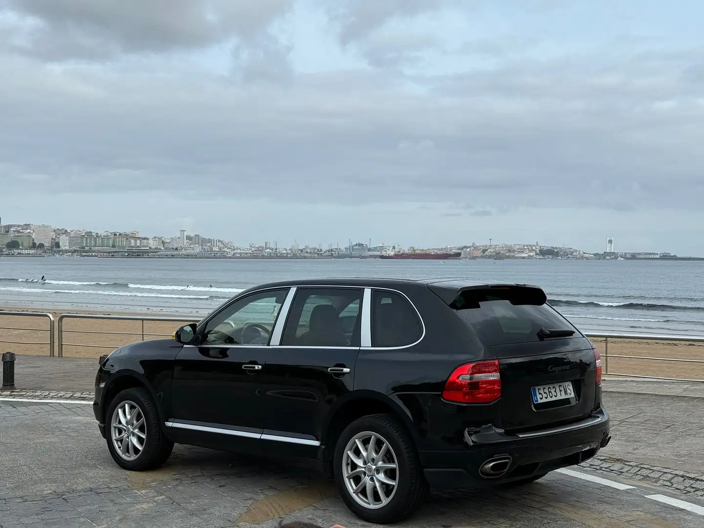 Porsche Cayenne Verde - 1