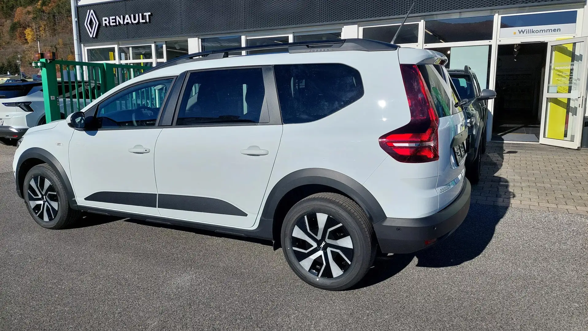 Dacia Jogger Expression TCe 110 7- sitzig Blanc - 2