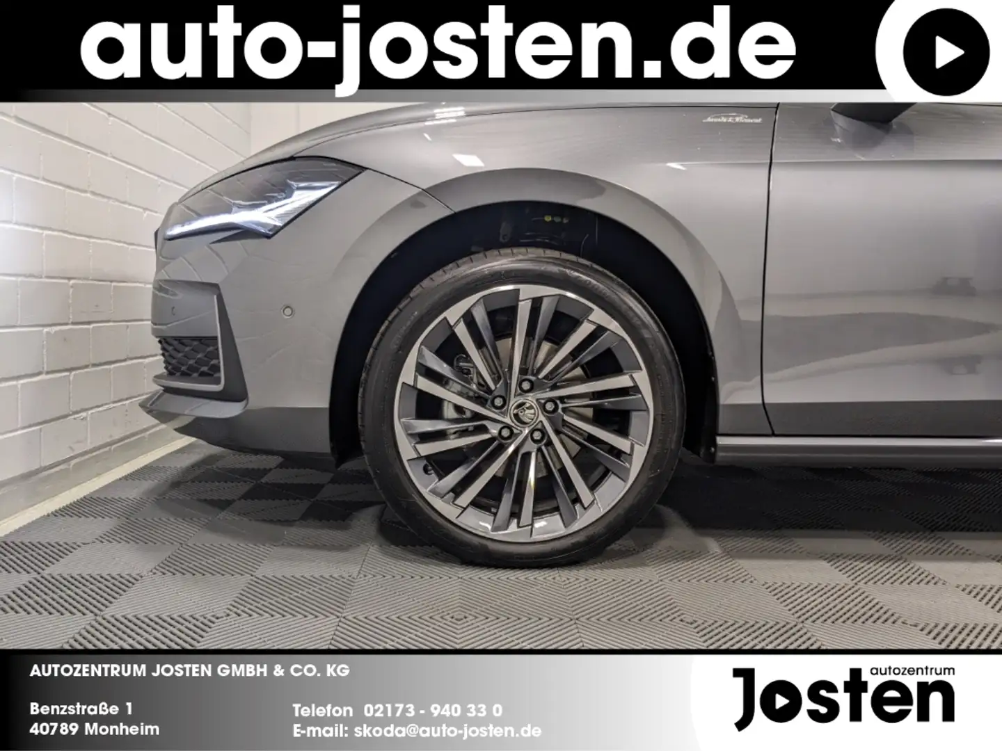 Skoda Superb Combi L&K 2.0TDI DSG ACC Pano HeadUp AHK Grau - 2