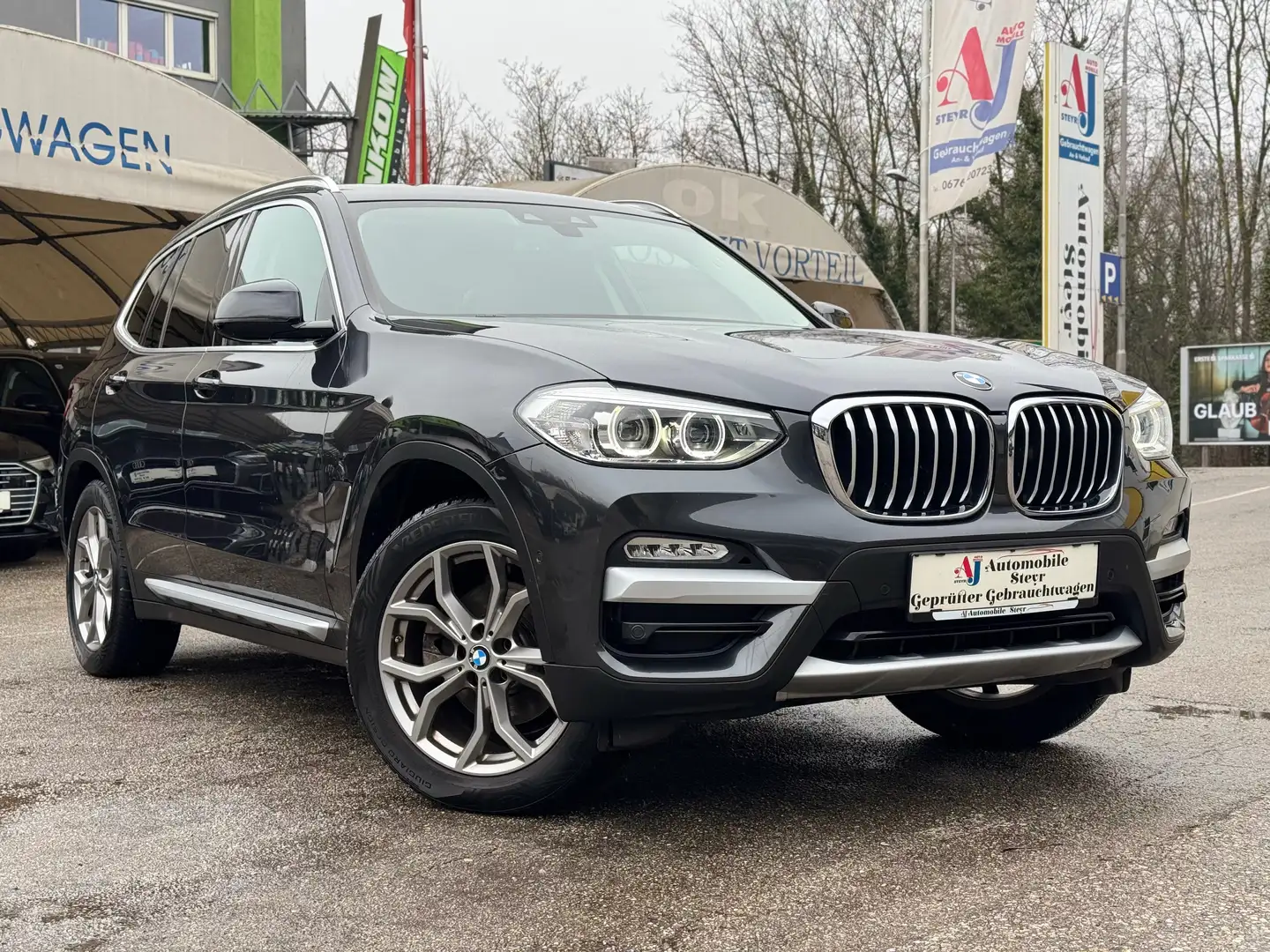 BMW X3 xDrive 20 d xLine Sport Aut.+Navi+Kamera+LED+AHK Grau - 1