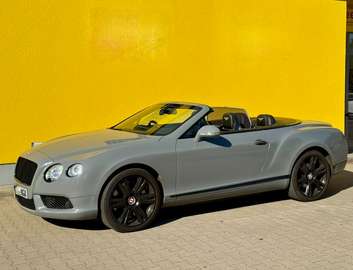 GTC Cabrio Mulliner 4WD V8 RHD