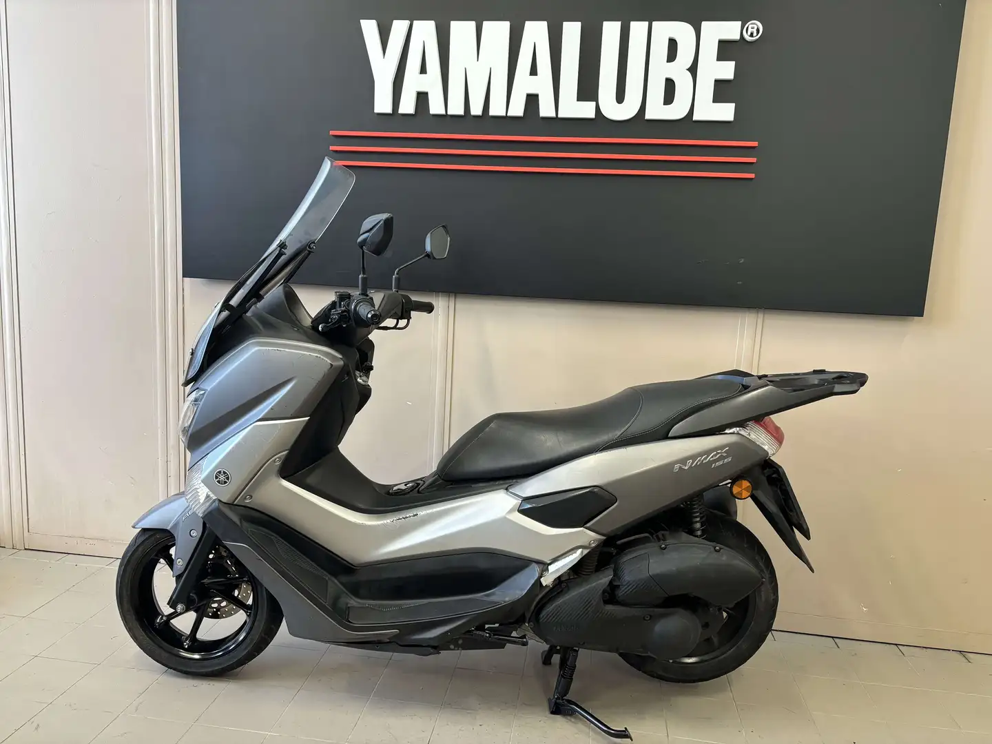 Yamaha NMAX 155 ABS Grey - 2
