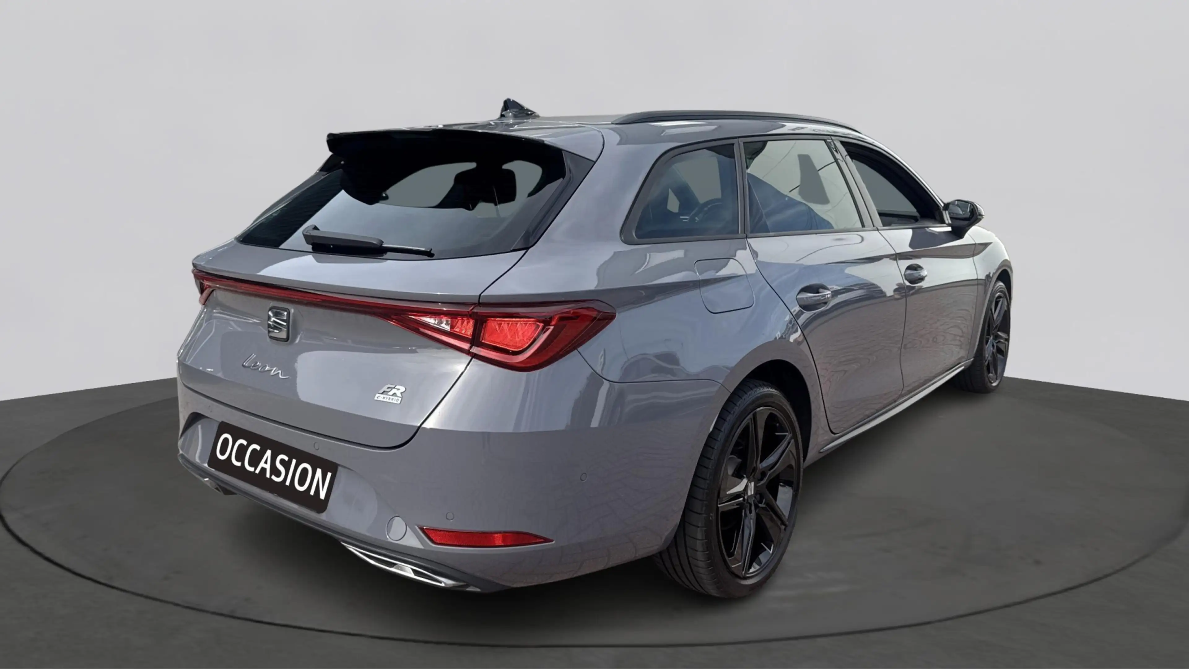 SEAT Leon e-Hybrid Sportstourer 1.5 TSI FR Business — photo 7