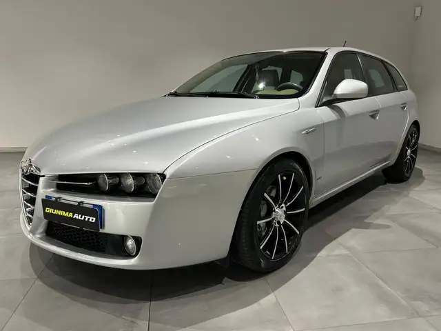 Alfa Romeo 159 2.0 jtdm Distinctive premium pack 170cv
