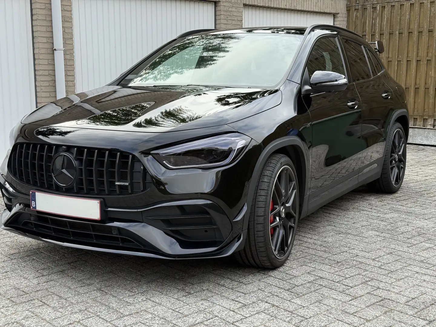 Mercedes-Benz GLA 45 AMG AMG GLA 45 S 4Matic+ AMG Speedshift DCT 8G Noir - 1
