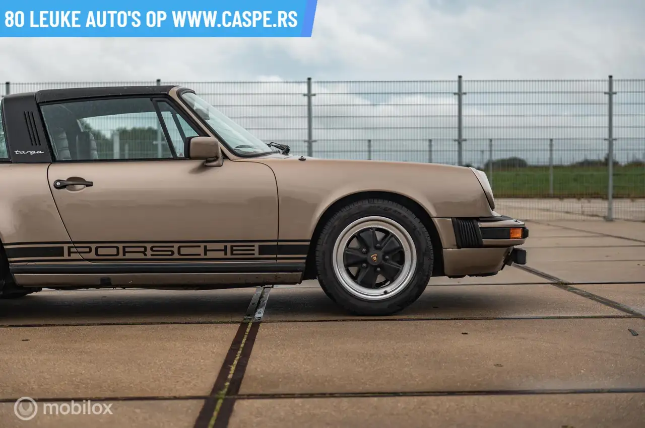 Porsche 930 3.0 SC targa, foto 4