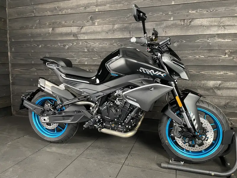 CFMOTO 800 NK - foto 3