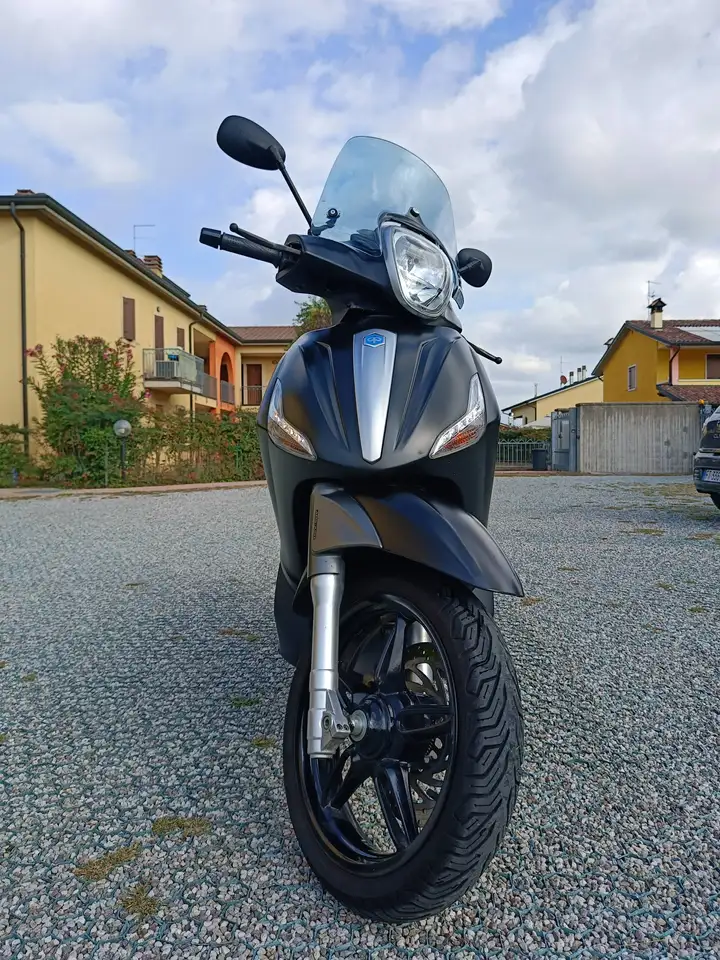 Piaggio Beverly 350