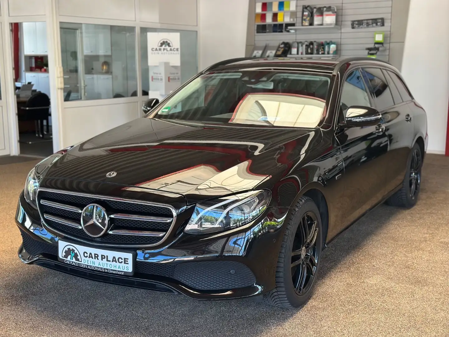 Mercedes-Benz E 300 E -Klasse T-Modell E 300 de Nero - 1
