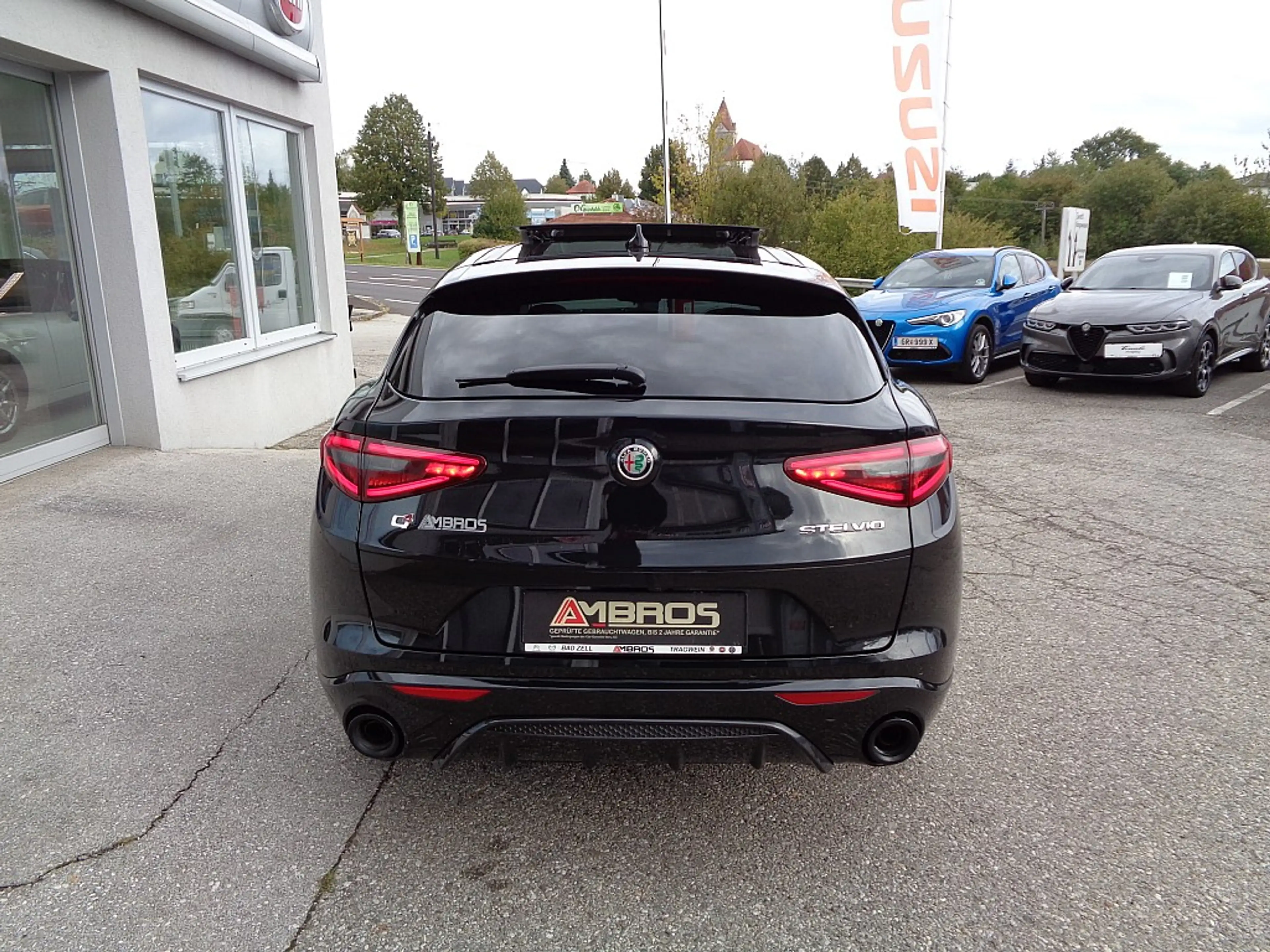 Alfa Romeo Stelvio Ti + Veloce Paket 2,0 16V 280 AT8 Q4 — photo 4