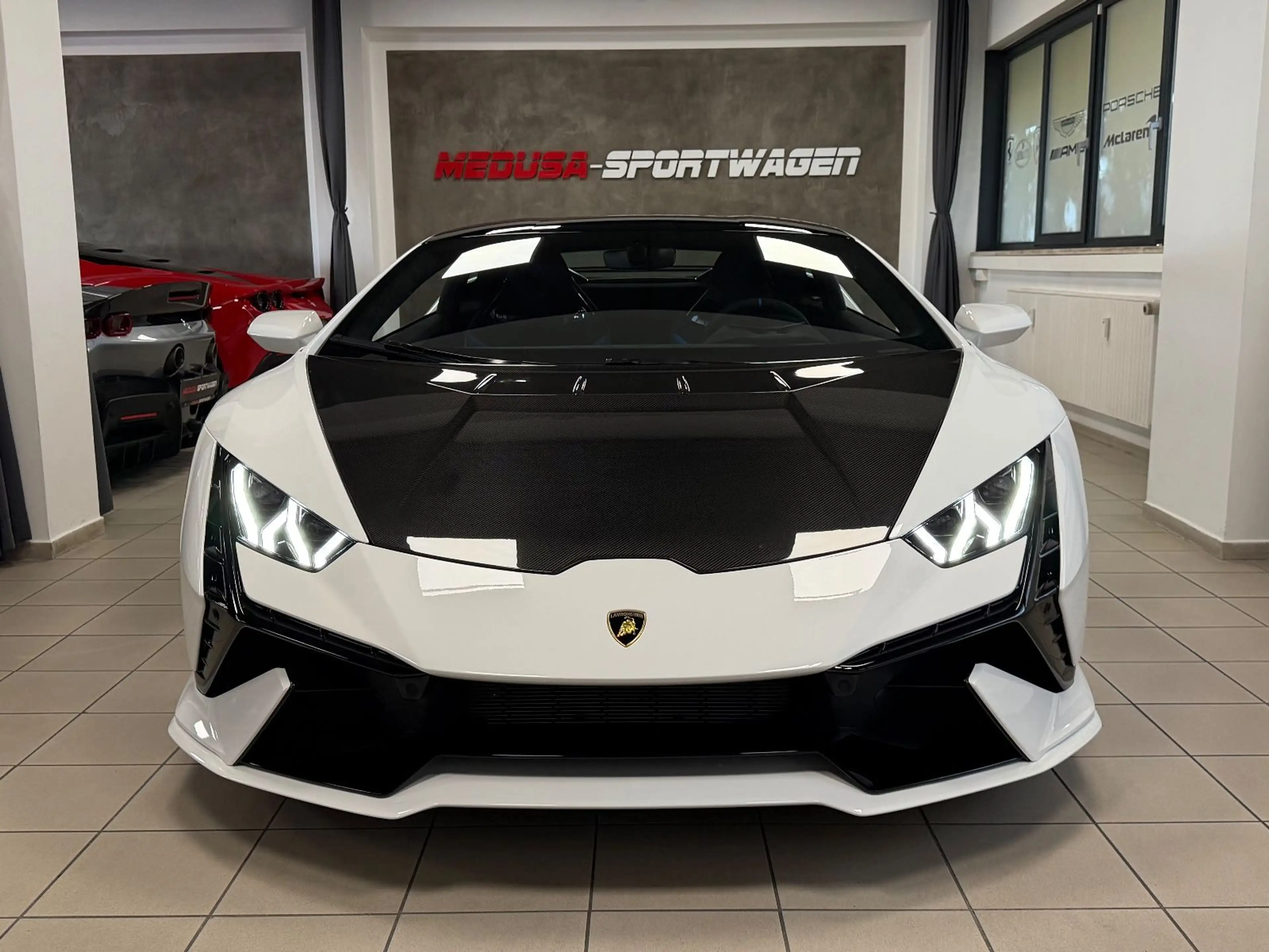 Lamborghini Huracán HURACAN TECNICA CARBON EXT&INT SENSONUM FULLOPT! — photo 3