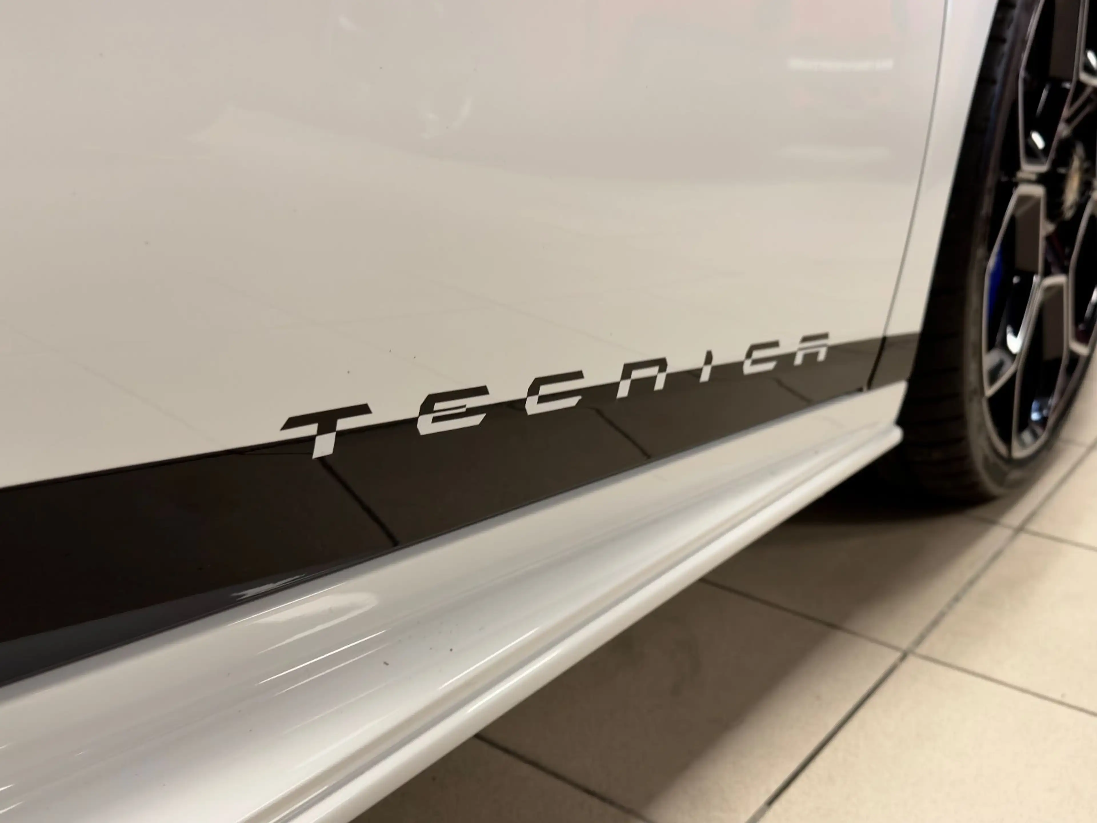 Lamborghini Huracán HURACAN TECNICA CARBON EXT&INT SENSONUM FULLOPT! — photo 15