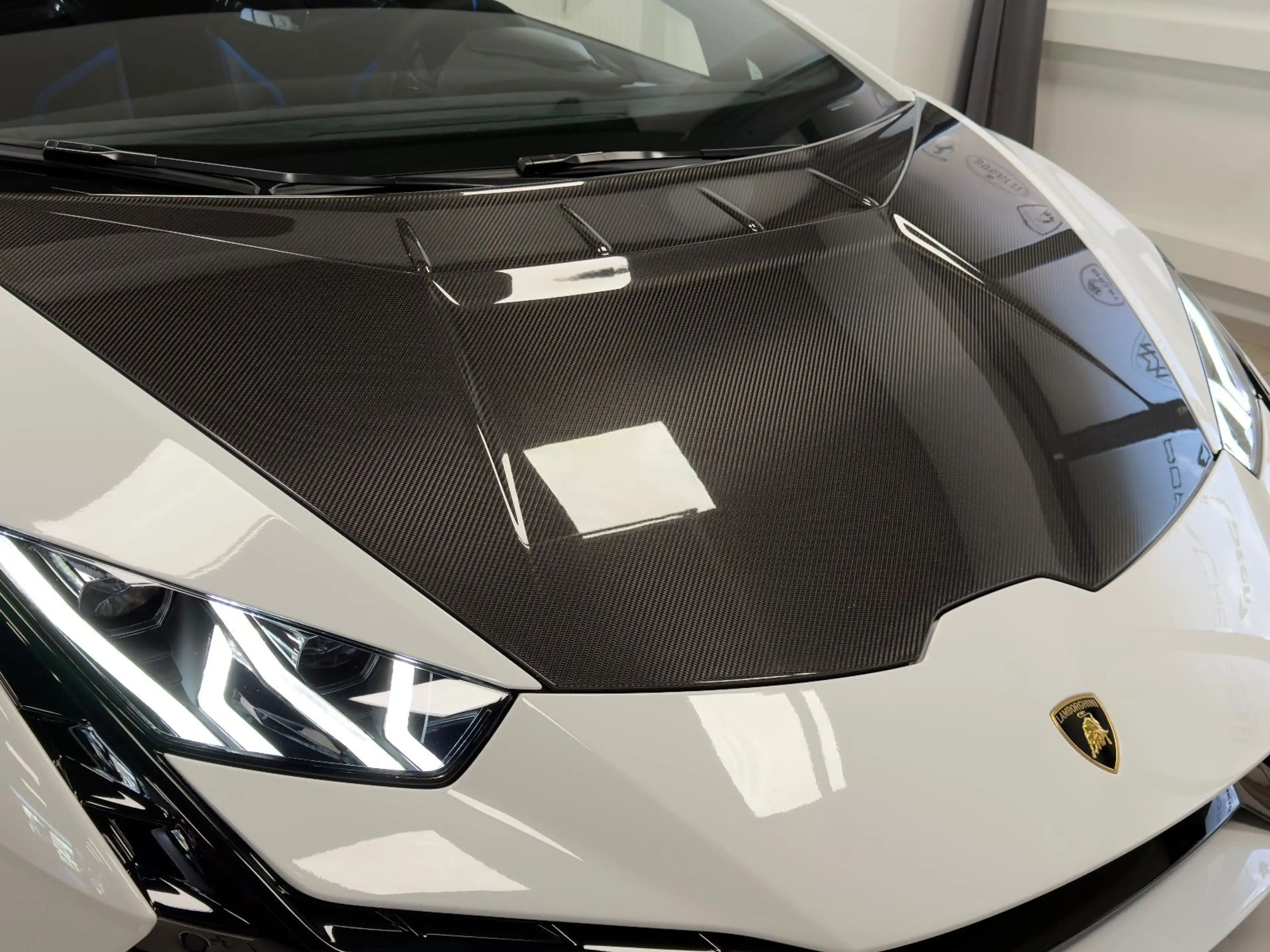 Lamborghini Huracán HURACAN TECNICA CARBON EXT&INT SENSONUM FULLOPT! — photo 12