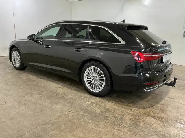 Audi A6 view 4