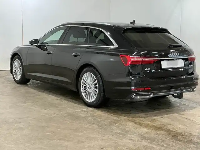 Audi A6 view 3