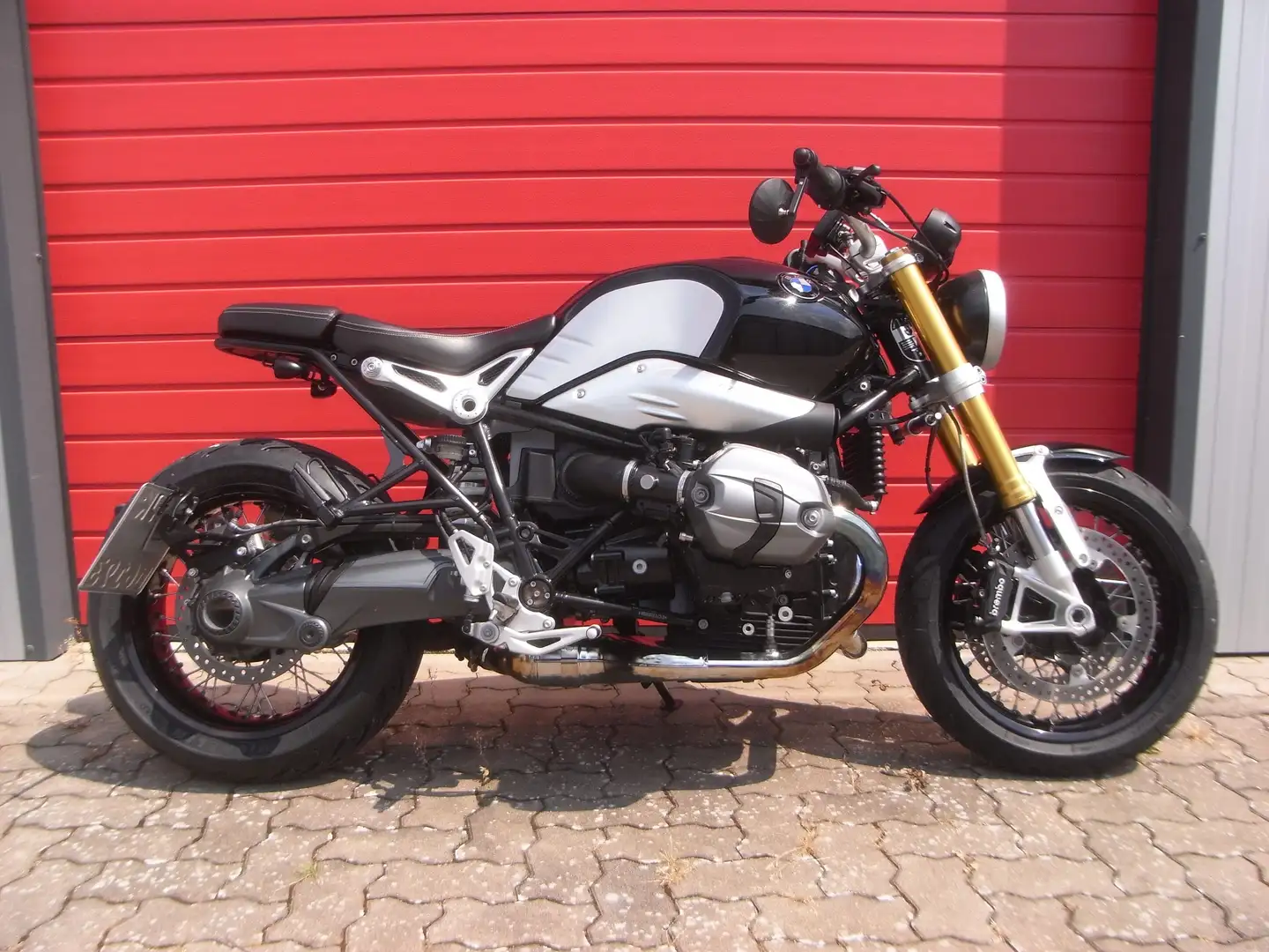 BMW R nineT -- Navi -Neue Reifen+Service - Top Umbau !!! Negro - 2