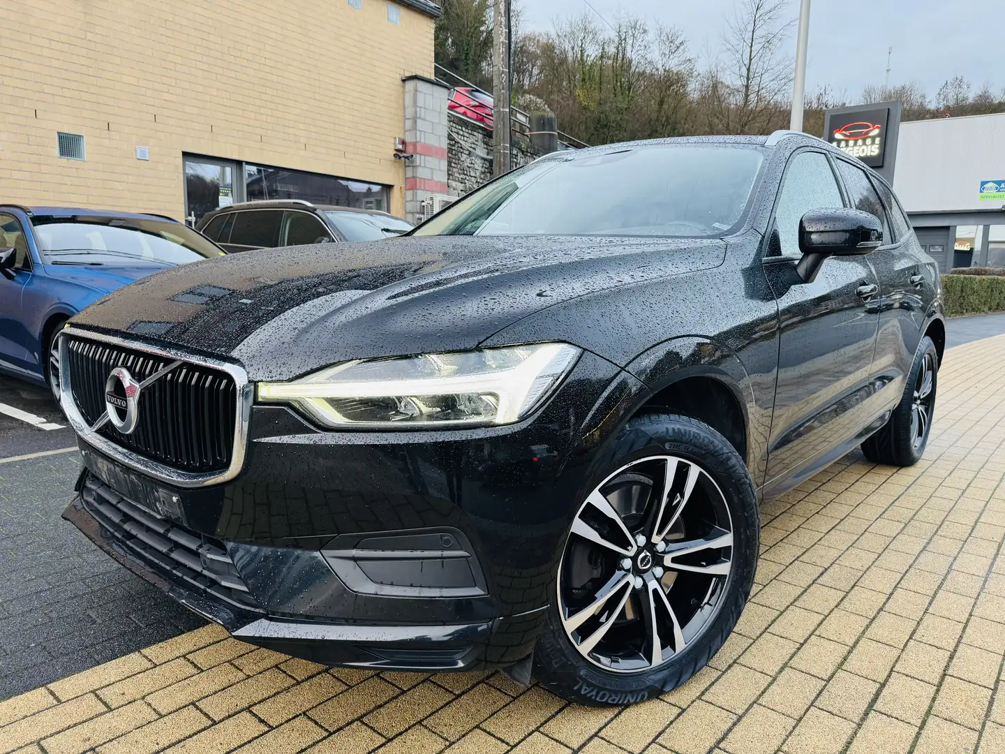 Volvo XC60 XC60 2.0 D4 Geartronic AdBlue Noir - 1