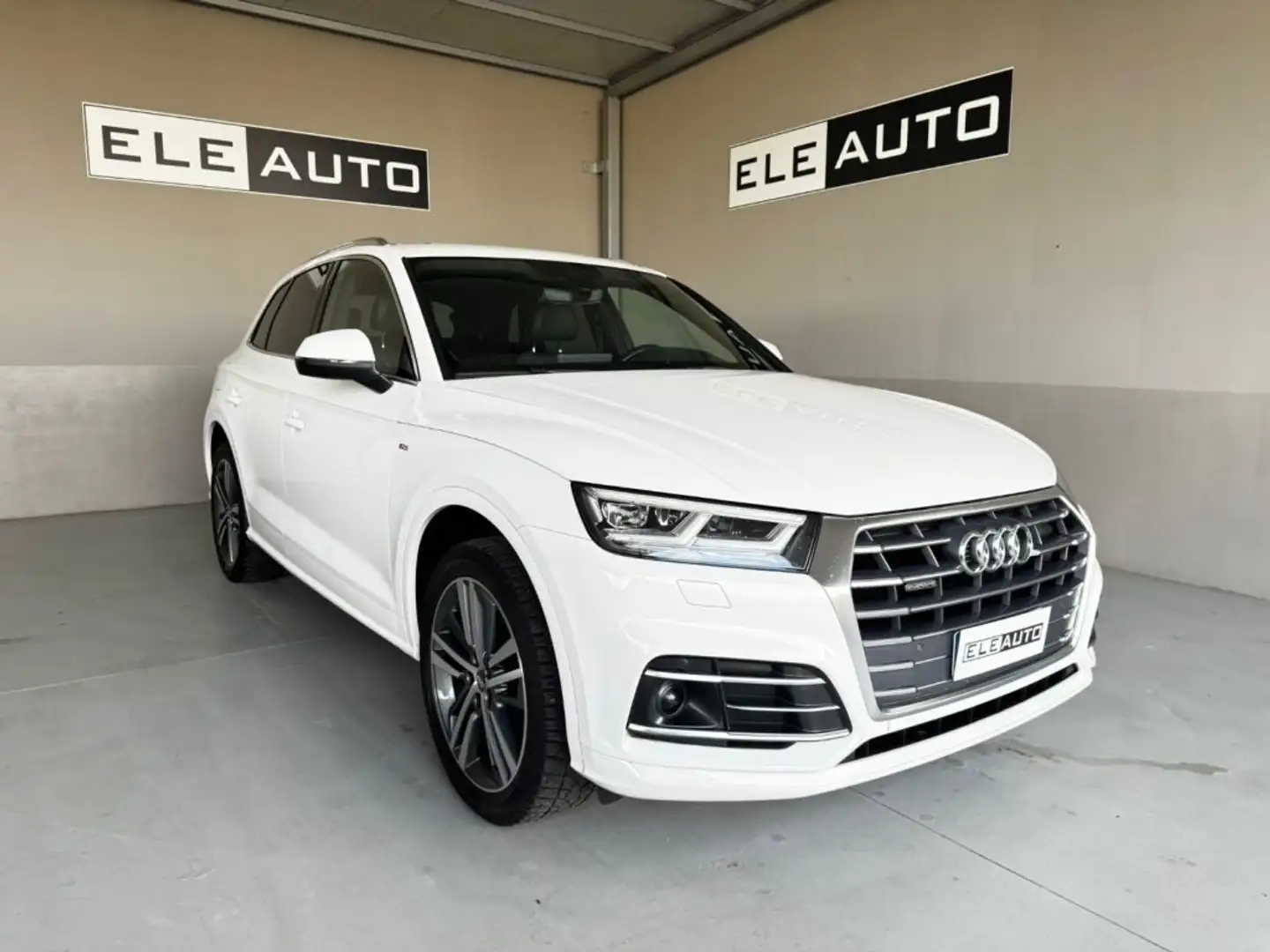 Audi Q5 40 TDI quattro S tr. S line Plus Matrix - Virtual Wit - 1
