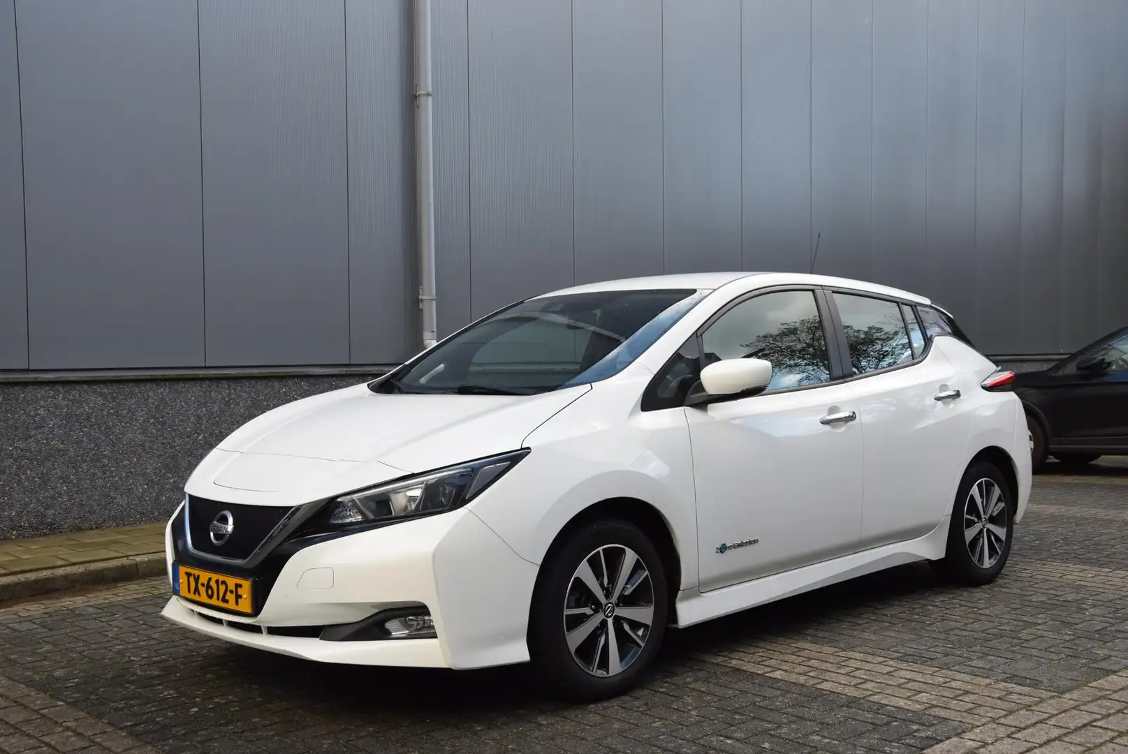 Nissan Leaf Acenta 40 kWh | cruise control | navigatiesysteem Wit - 2