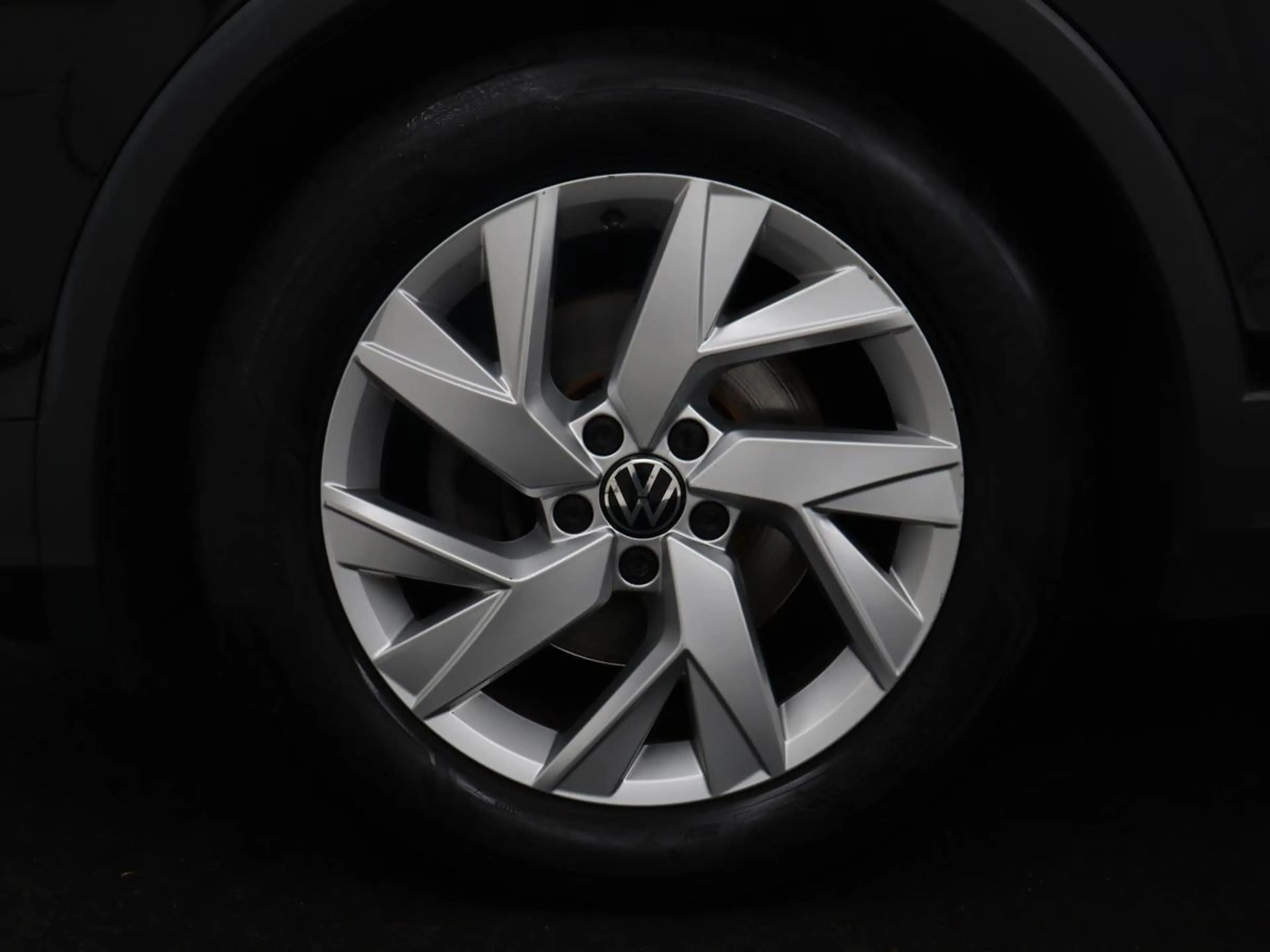 Volkswagen Tiguan 1.5 TSI Elegance | Panoramadak | Adaptive cruise | — photo 41