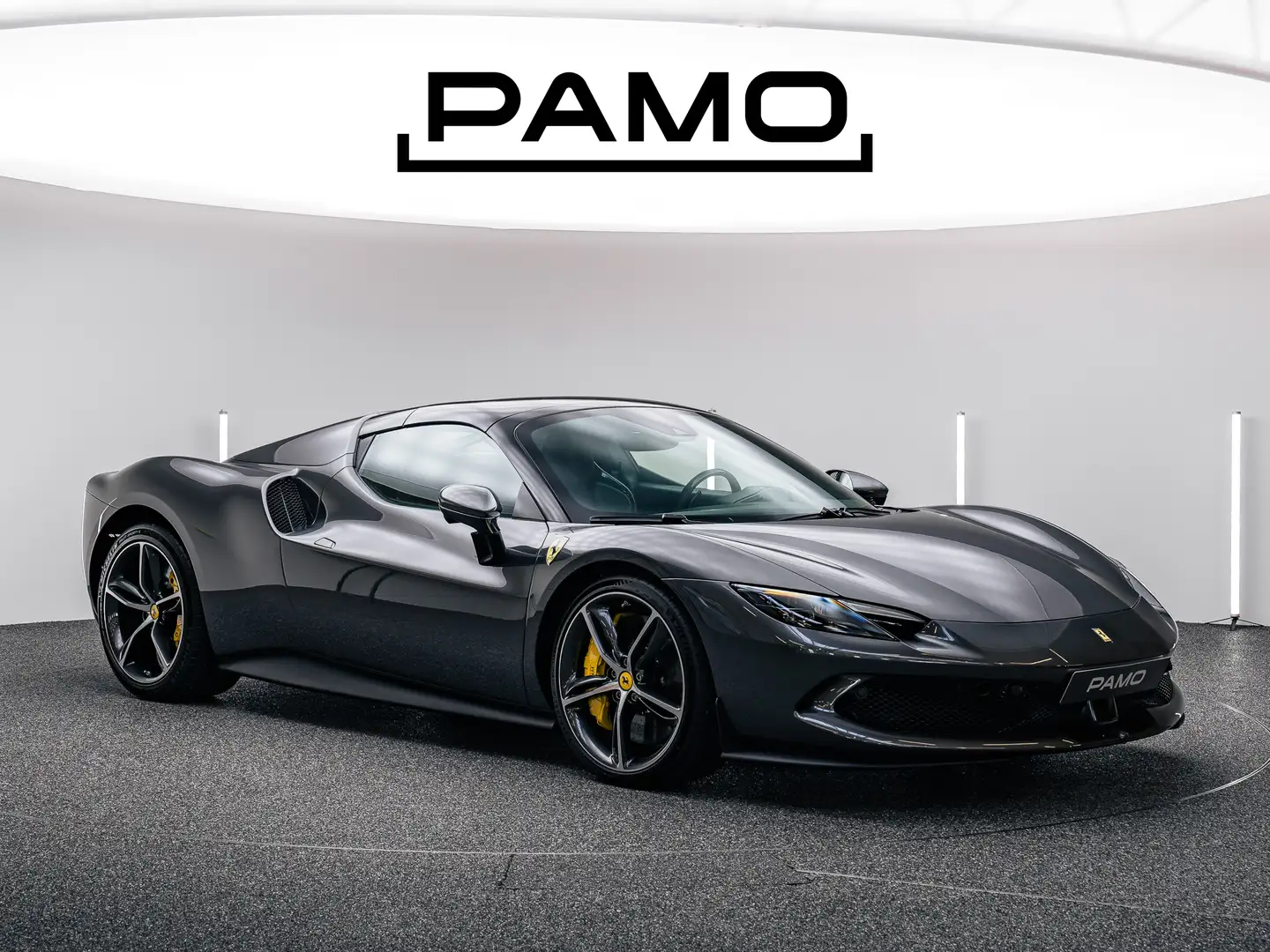 Ferrari 296 Ferrari 296 GTS | Daytona racing seats, LEDS Grau - 1