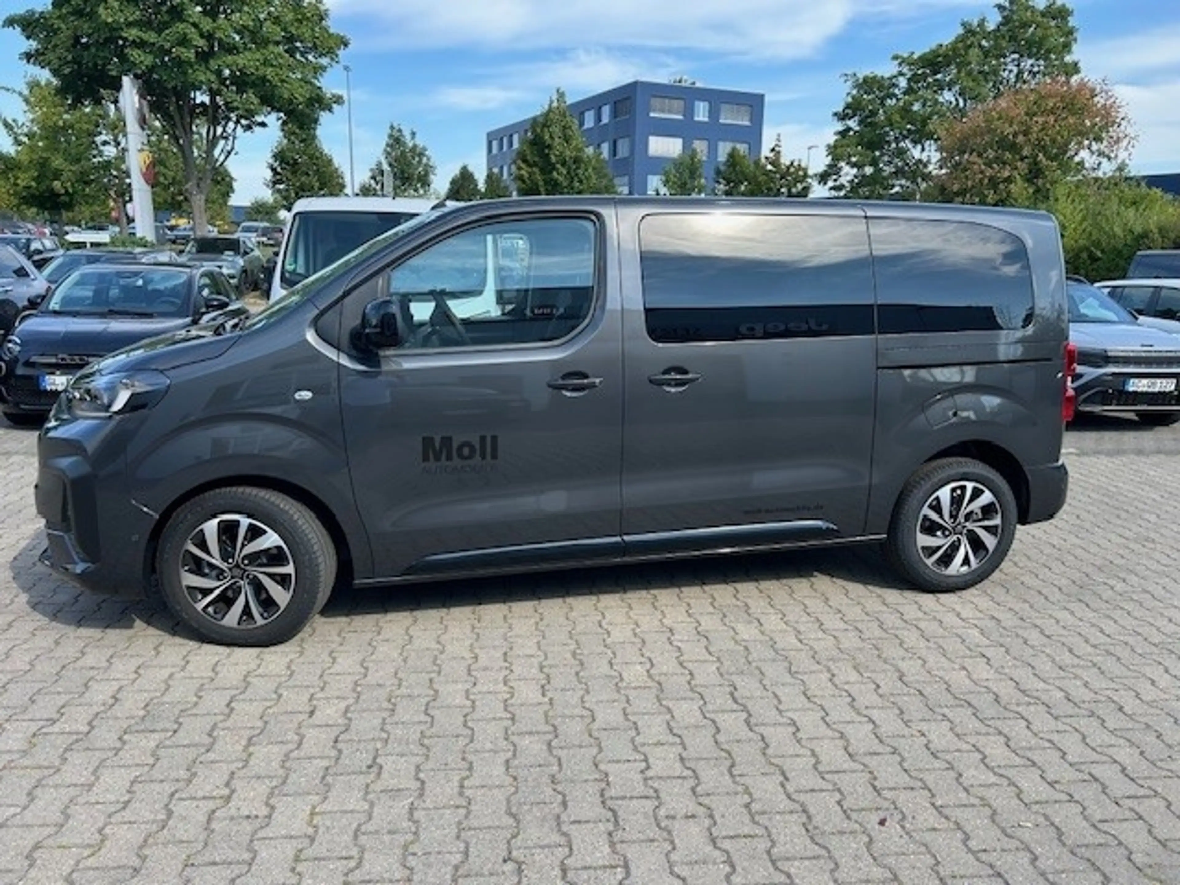 Fiat Ulysse 8 Sitzer Winter Techno Navi Paket AHK abnehmbar — photo 3