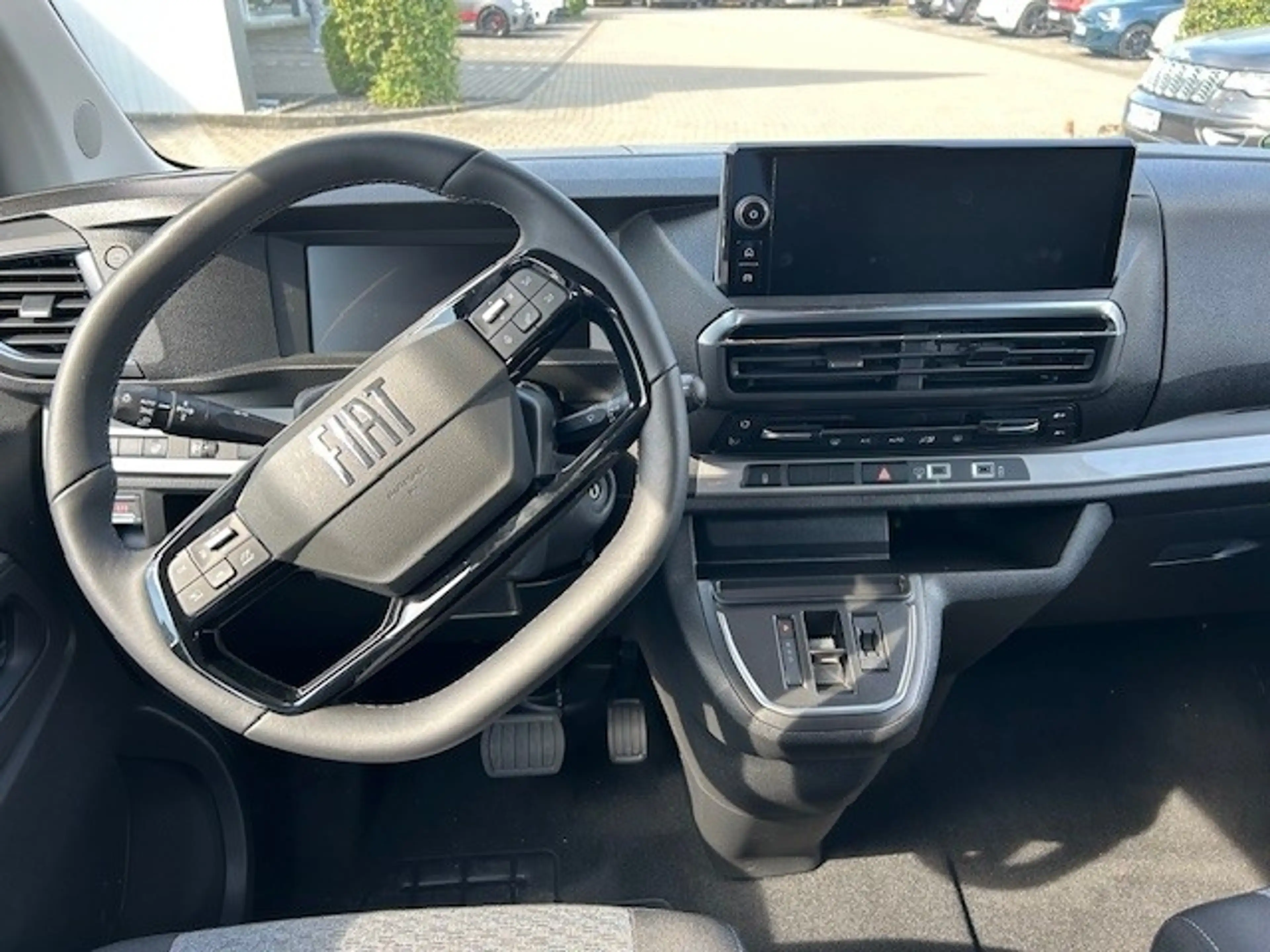 Fiat Ulysse 8 Sitzer Winter Techno Navi Paket AHK abnehmbar — photo 5
