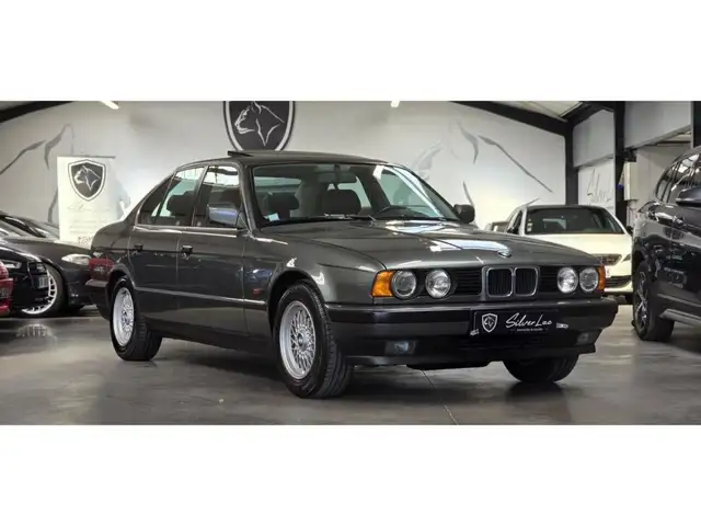 BMW 520 SERIE 520i E34 BERLINE 2.0 6 CYLINDRE 150 M50 / ENTIEREMENT RENOVEE
