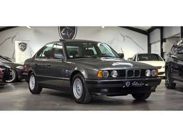 SERIE 520i E34 BERLINE / ENTIEREMENT RENOVEE