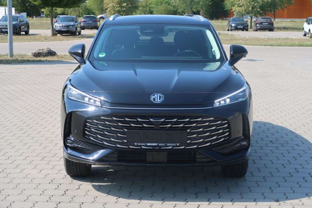 MG HS