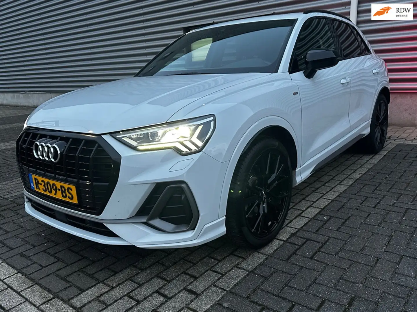 Audi Q3 45 TFSI Quattro S-Line | PANO | B&O | DODEHOEK | V Weiß - 1