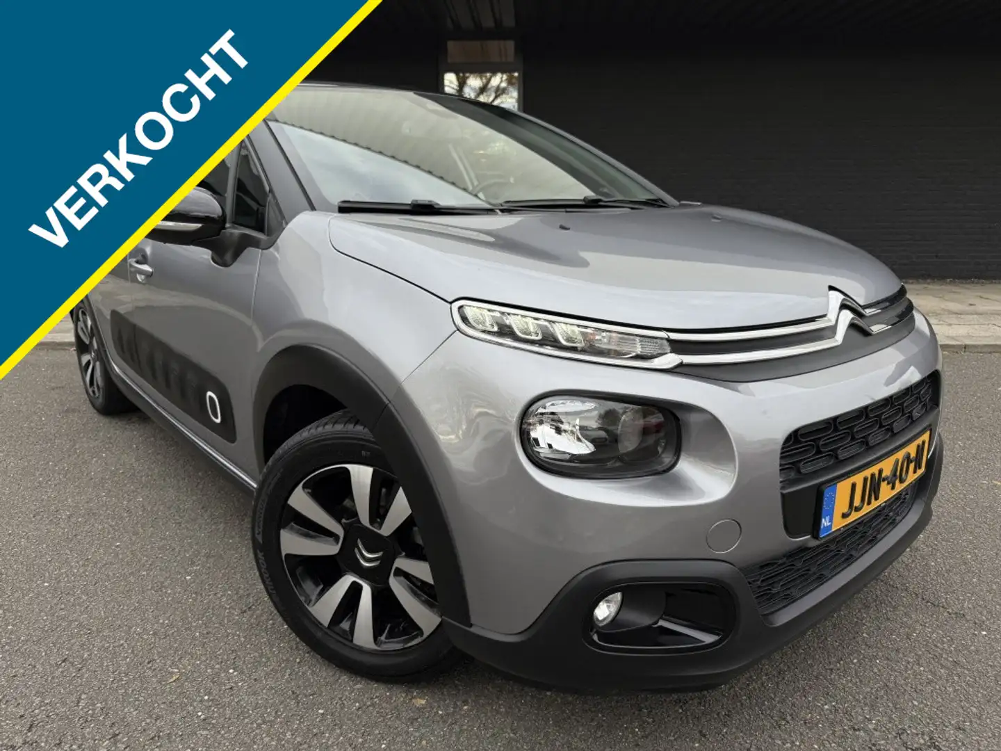 Citroen C3 1.2 PT S&S Shine // Automaat // Trekhaak // Grau - 1