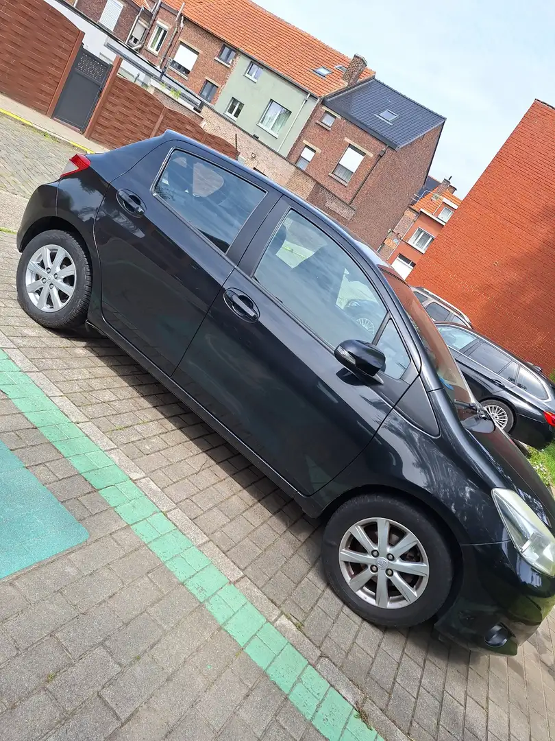 Toyota Yaris 1.0 VVT-i Trend - 2