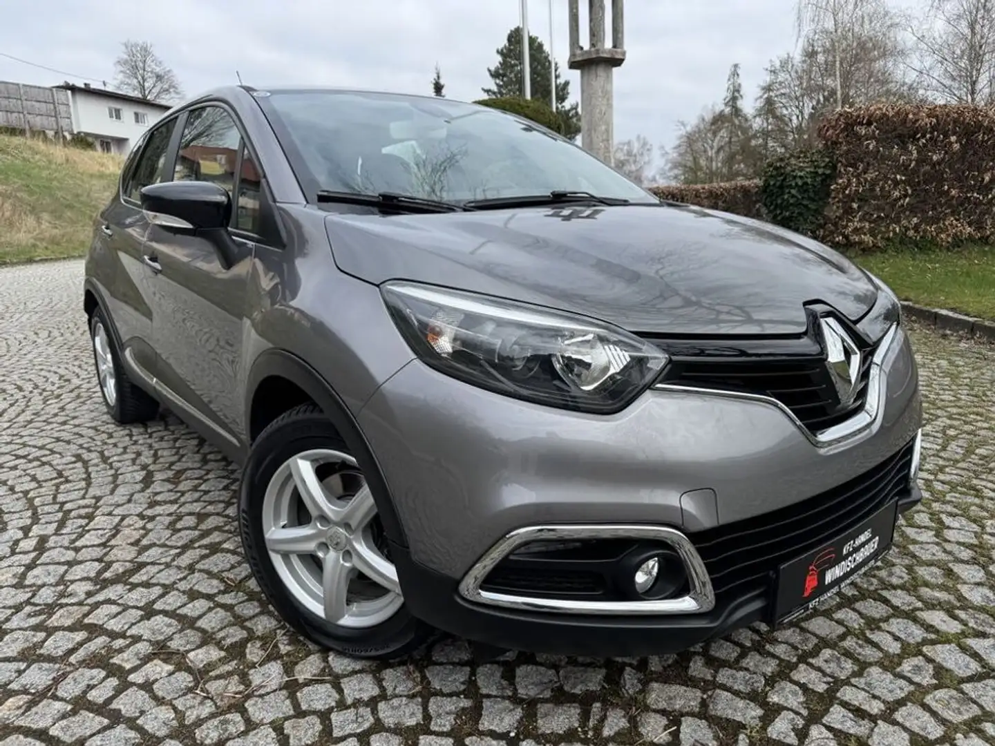 Renault Captur Expression KLIMA TEMPOMAT ALU AHK Grau - 1